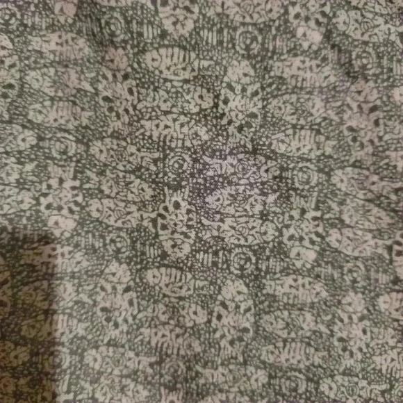 LL Bean Button Up Shirt Mens Large Blue Ombre Fish Short Sleeve Camp Hawaiian - Picture 3 of 6